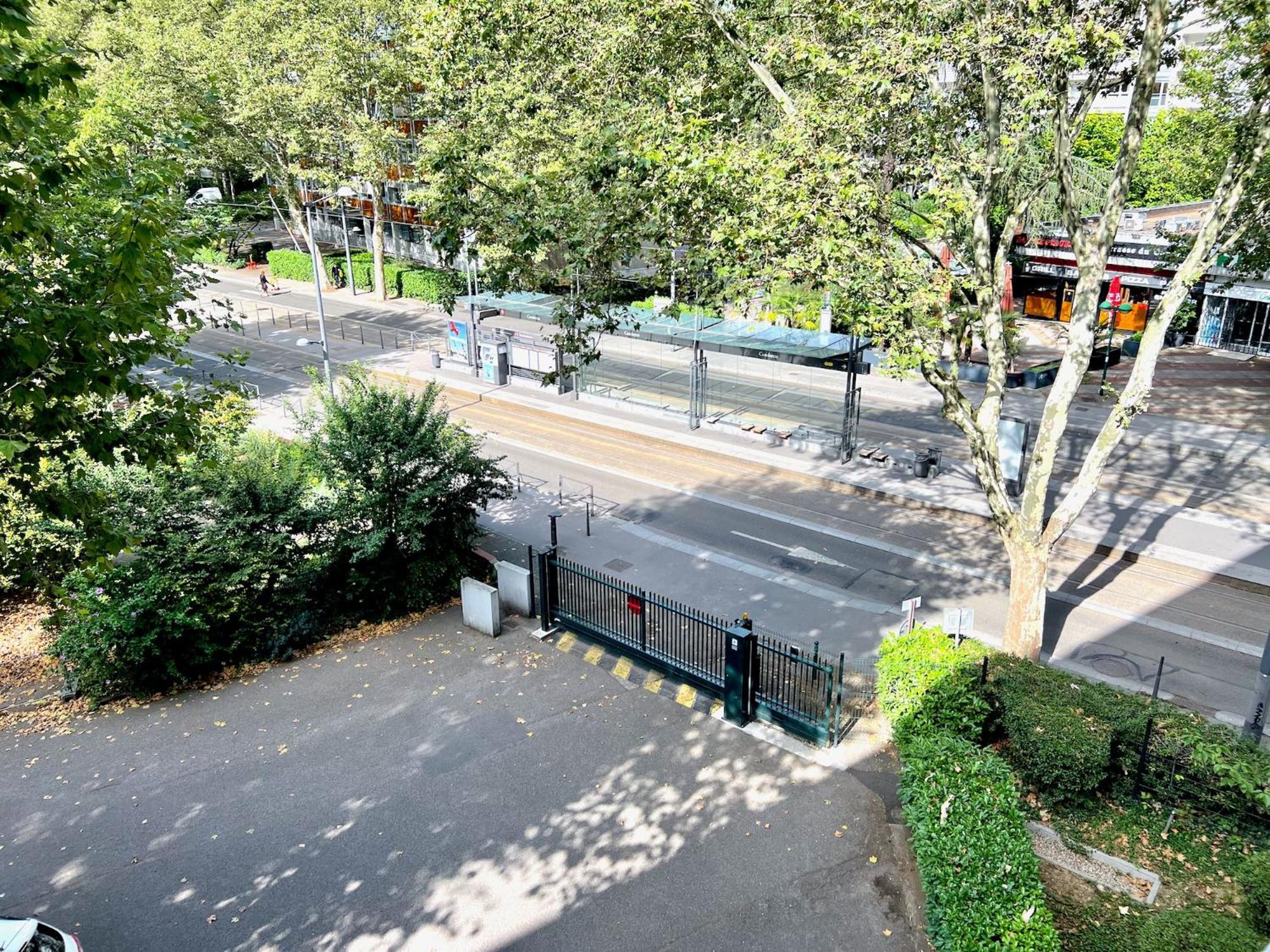 Le Celestay Villeurbanne Dış mekan fotoğraf